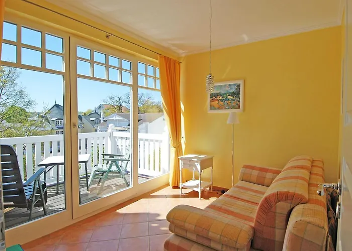 Villa Laetitia - WG 15 - zentral, strandnah, 2 Balkone